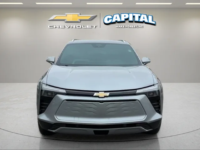 Used 2024 Gray Chevrolet LT image 8