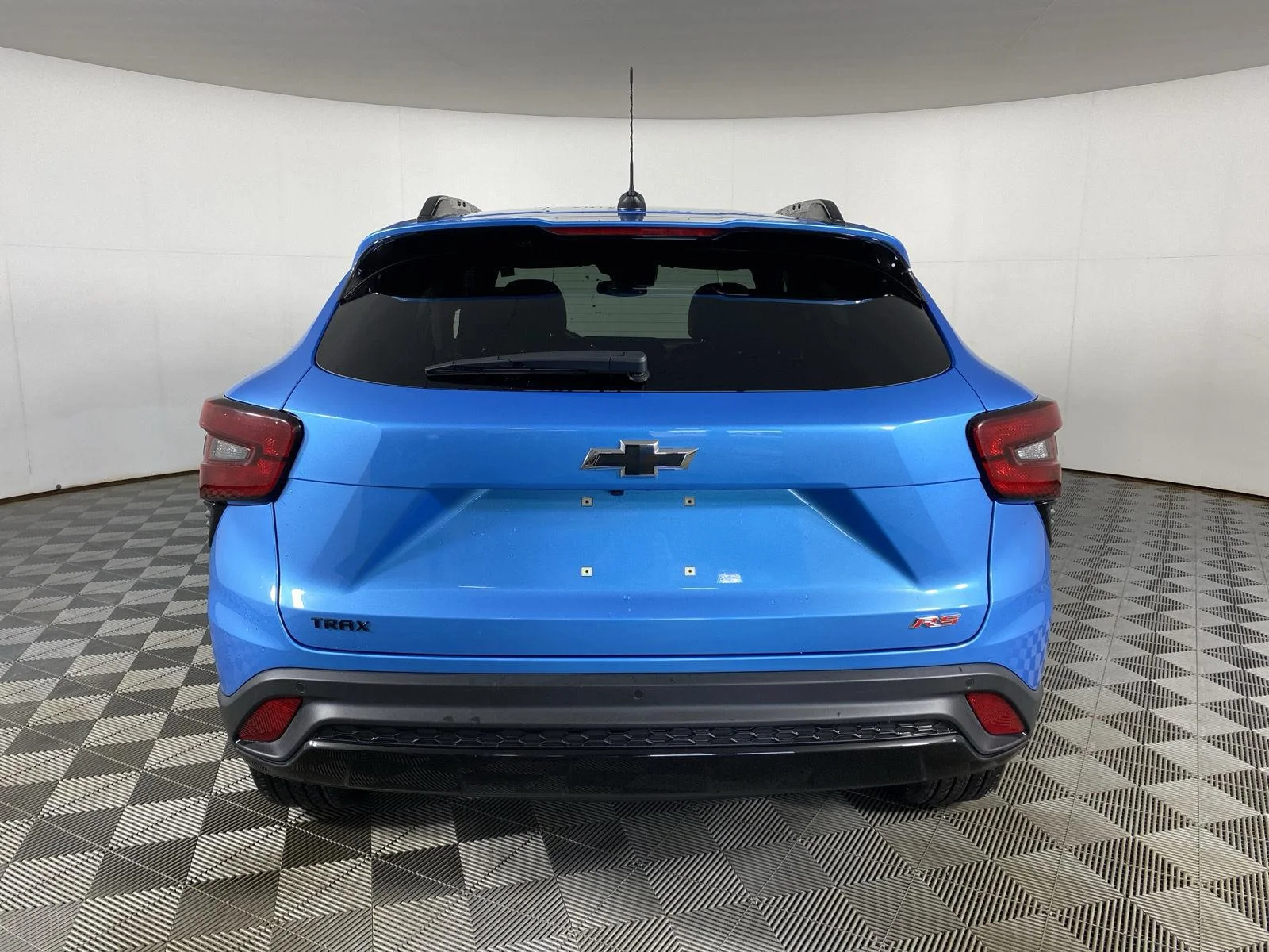 Used 2025 Marina Blue Metallic Chevrolet 2RS image 6