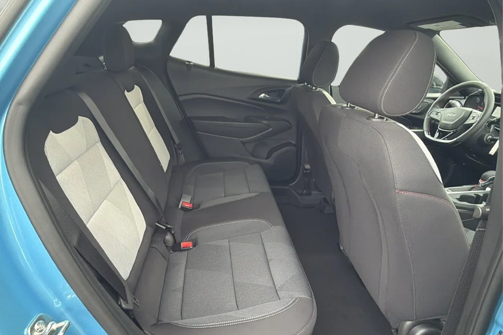 New 2026 Marina Blue Metallic Chevrolet 1RS image 13