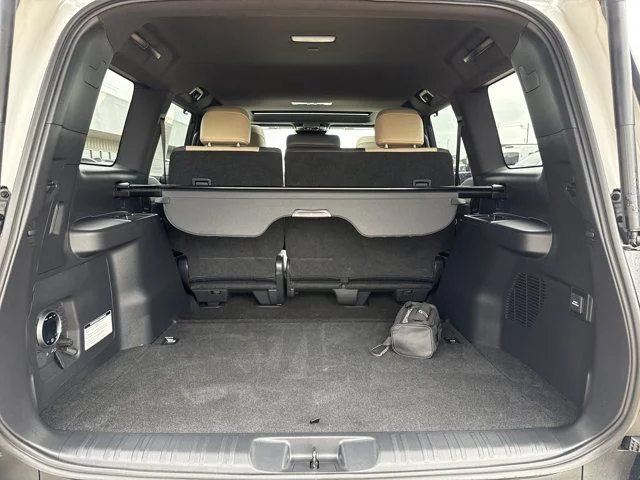Used 2025 White Lexus 550 Overtrail+ image 10