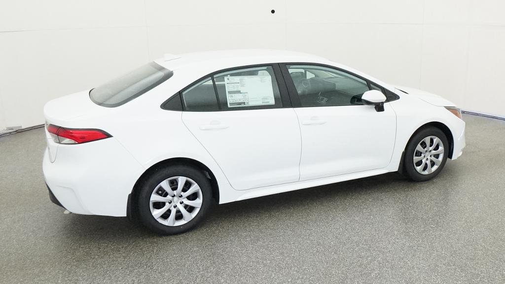 New 2026 Ice Cap Toyota LE image 16