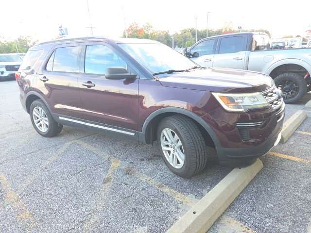 Used 2018 Red Ford XLT image 2