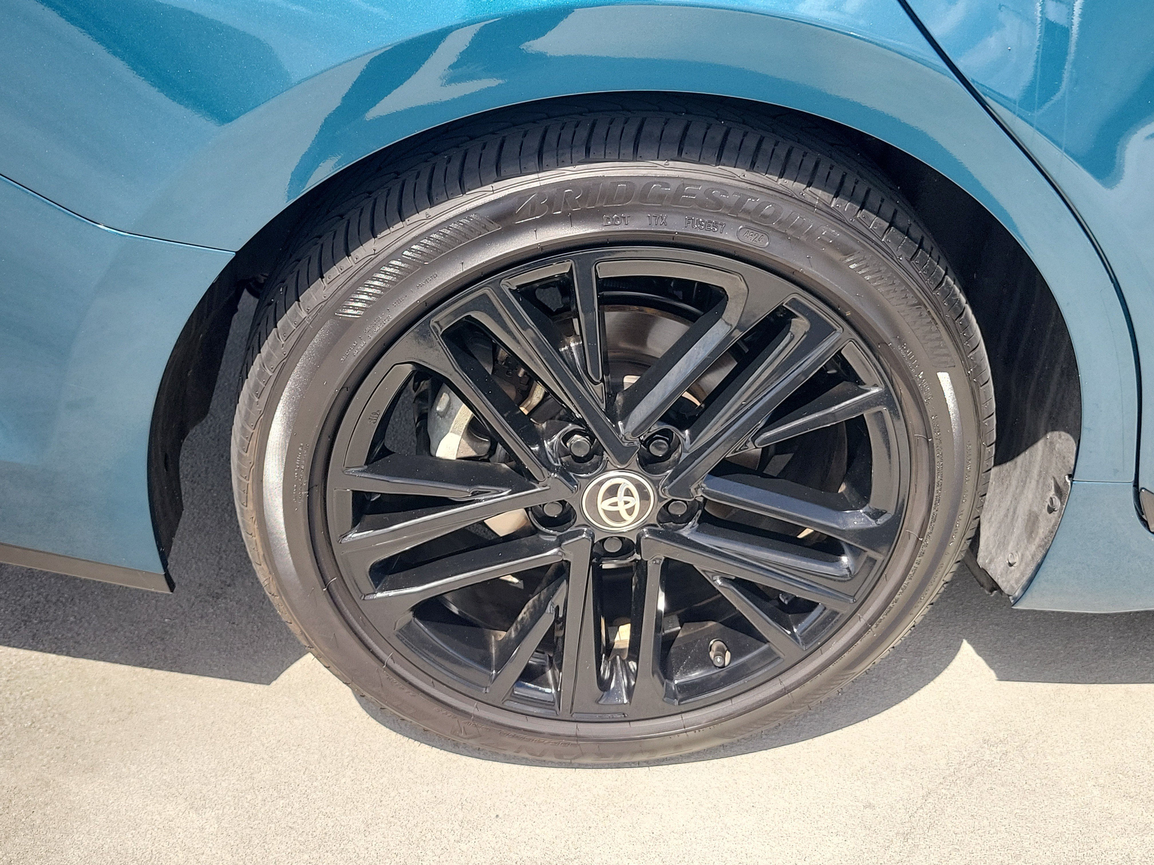 Used 2025 Ocean Toyota SE image 7