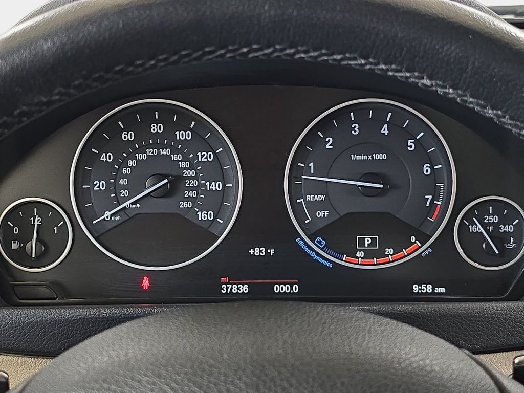 Used 2016 Mineral White Metallic BMW 328i xDrive image 22