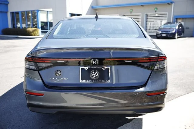 New 2026 Meteorite Gray Metallic Honda LX image 10