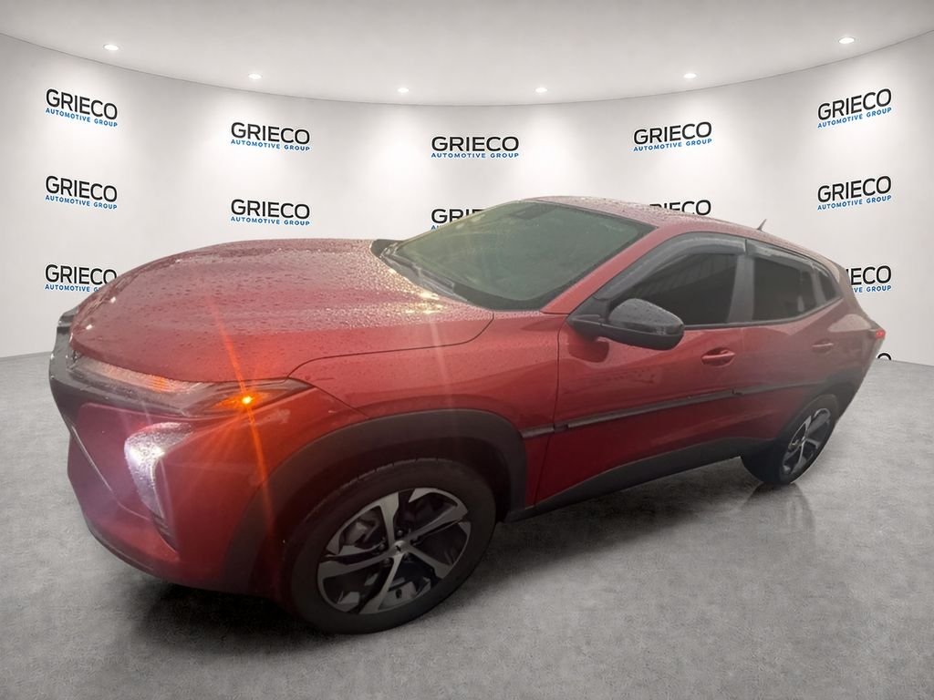 Used 2024 Red Chevrolet 1RS image 3