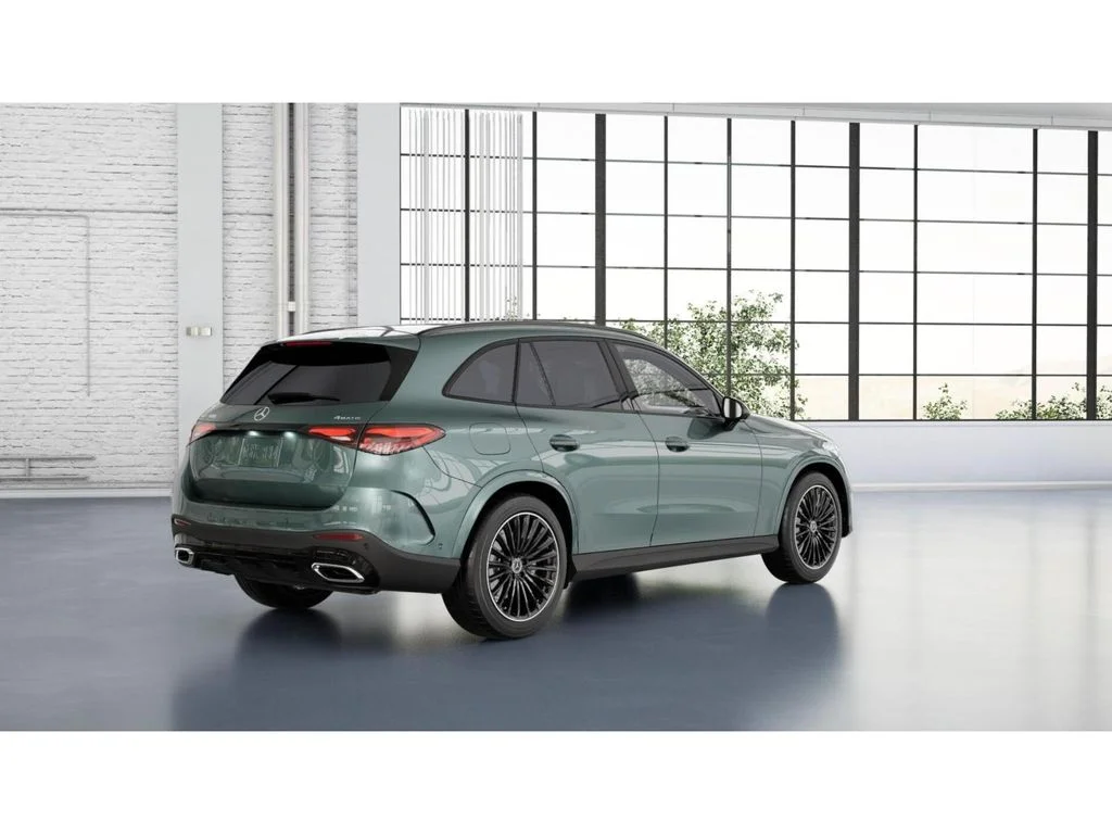 New 2027 Silver Mercedes-Benz GLC 300 image 21