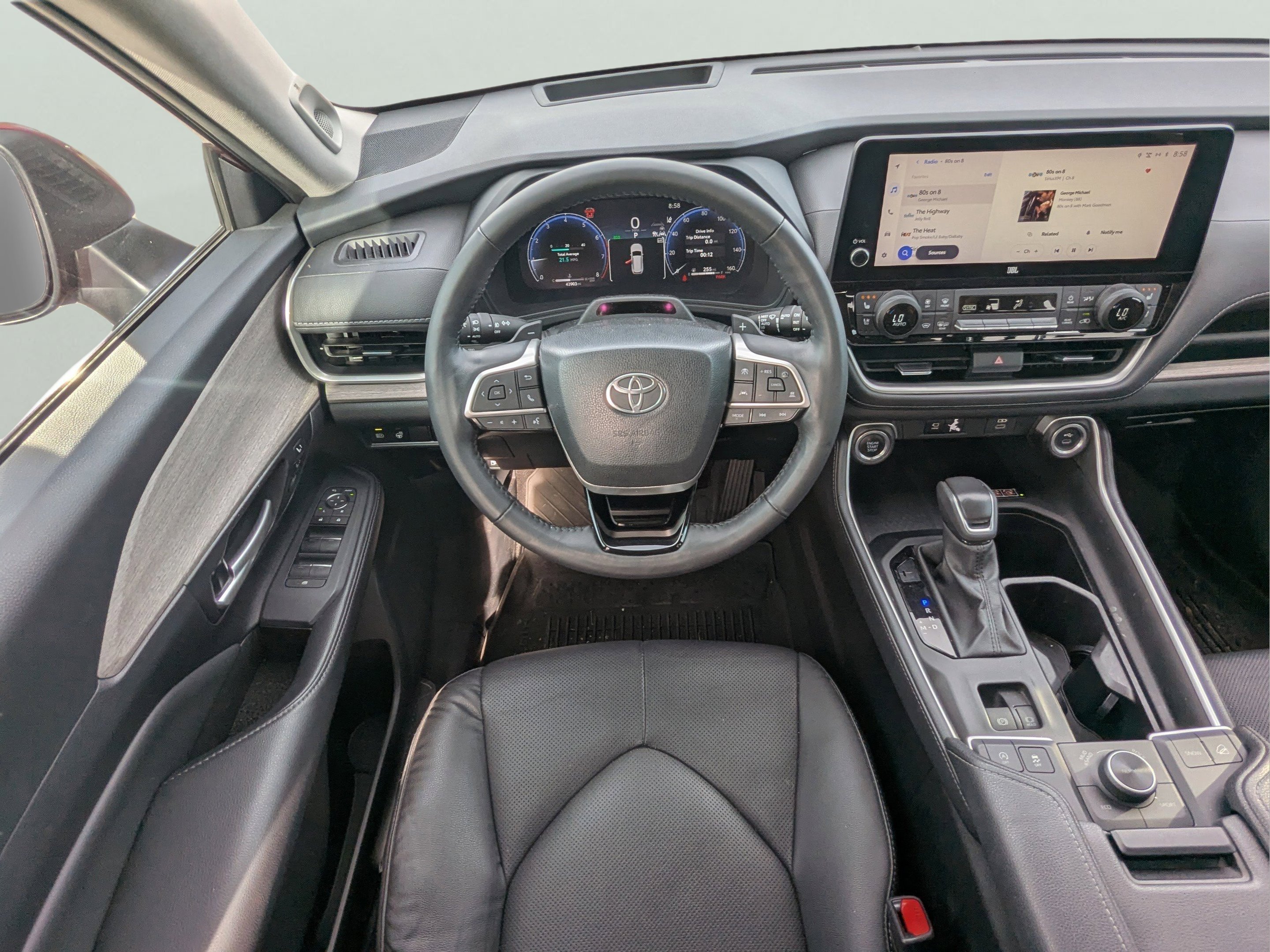 2024 Toyota Grand Highlander Platinum - Photo 17