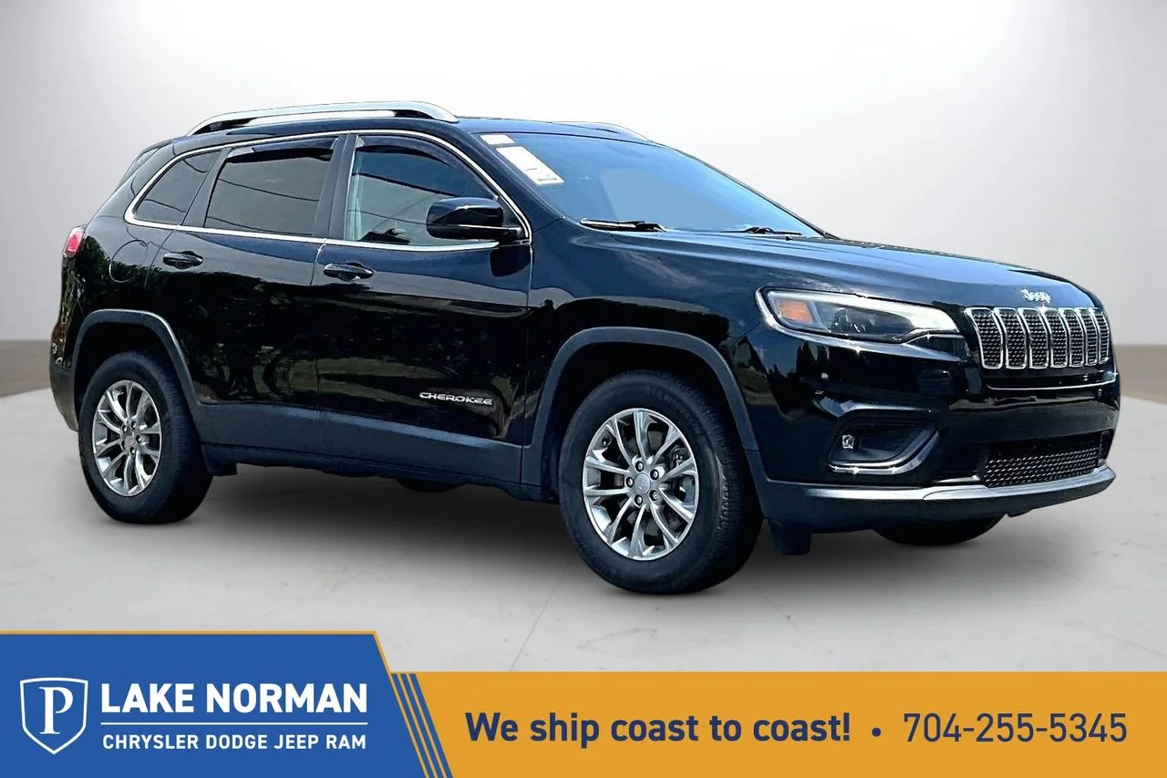 Certified Used 2019 Black Jeep Latitude Plus image 1