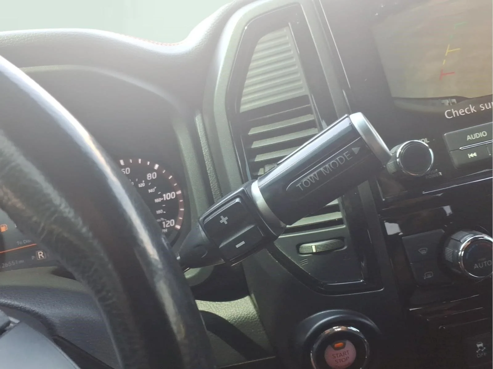 2022 Nissan Titan PRO-4X - Photo 26