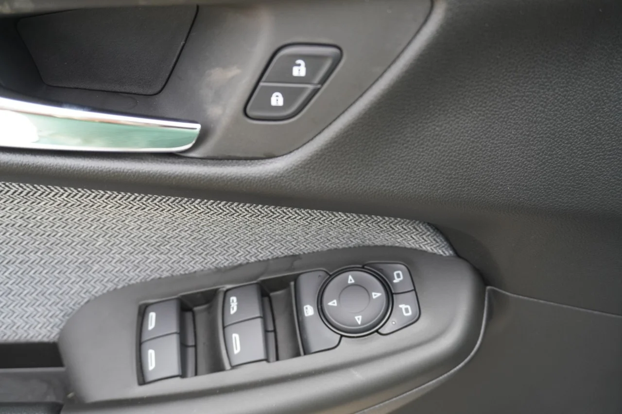 New 2026 Sterling Gray Metallic Chevrolet LT image 17