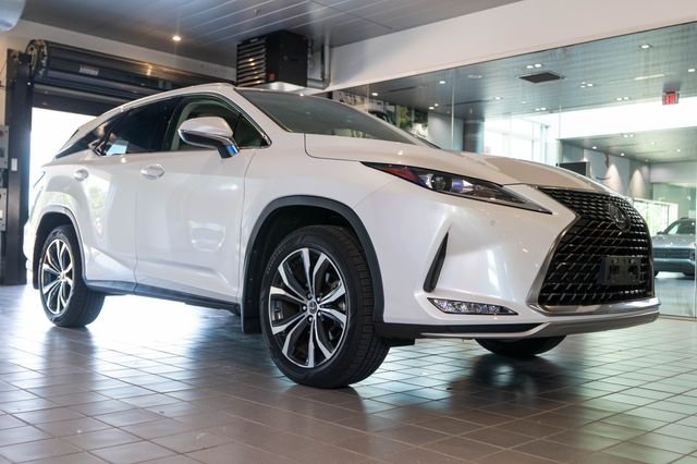 Used 2022 White Lexus 350L image 1