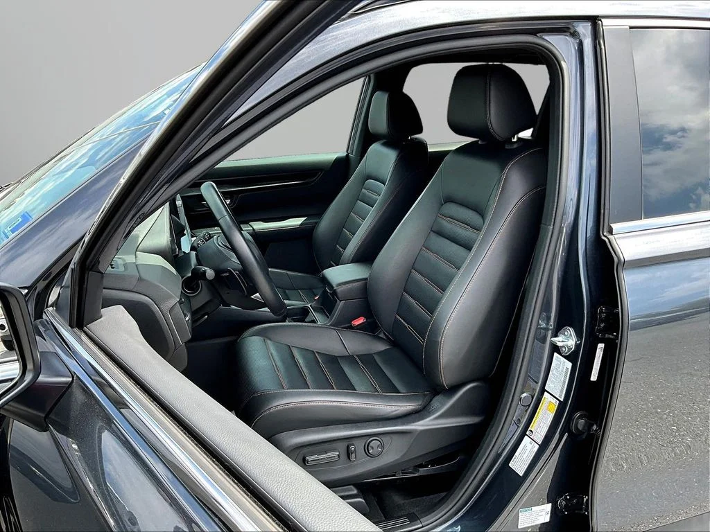 Used 2024 Canyon River Blue Metallic Honda Sport-L image 25