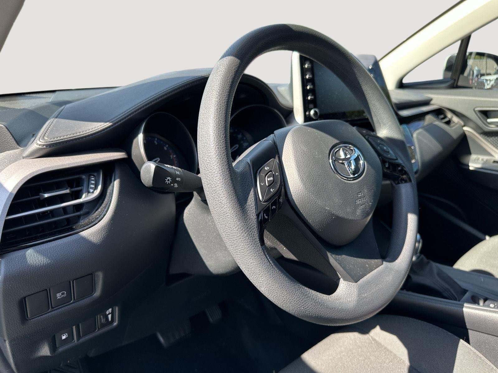 Used 2021 Blizzard Pearl Toyota LE image 12
