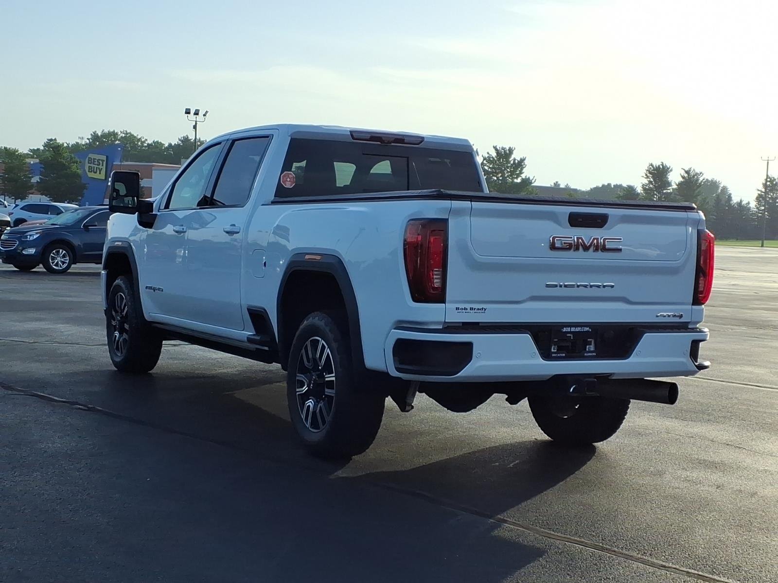 Used 2023 Summit White GMC AT4 image 18
