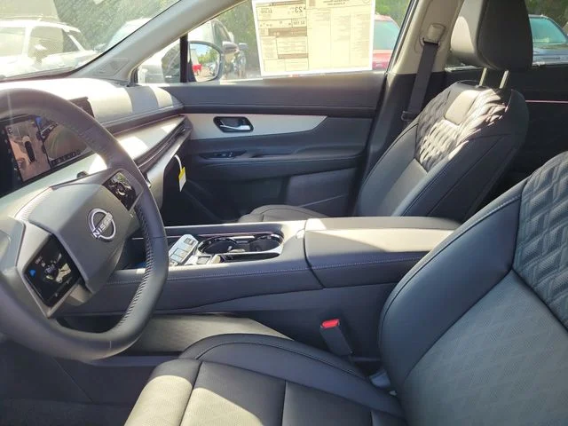New 2026 Aurora Blue Pearl Metallic Nissan Platinum image 8