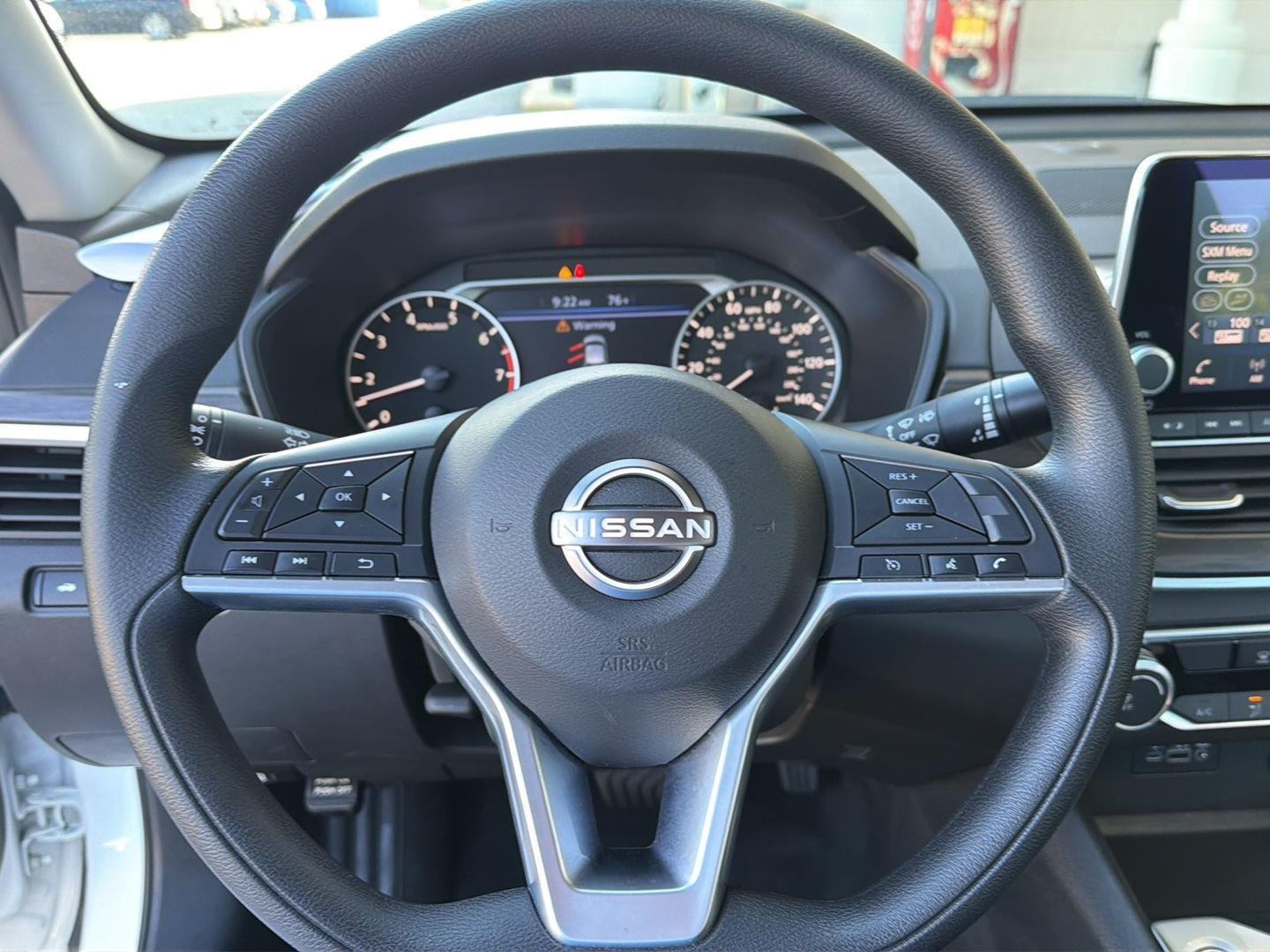 Used 2025 Glacier White Nissan SV image 20