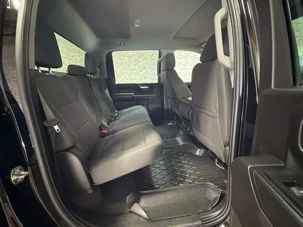 Used 2025 Black Chevrolet Custom image 12