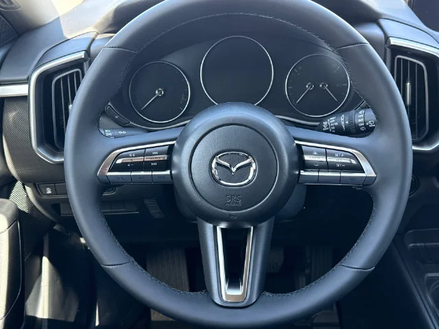 Used 2020 Black Land Rover S image 25