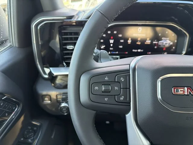 New 2026 Glacier White Tricoat GMC SLT image 31