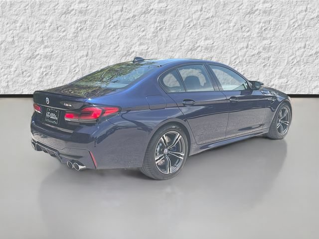 Used 2023 Tanzanite Blue II Metallic BMW Base image 3