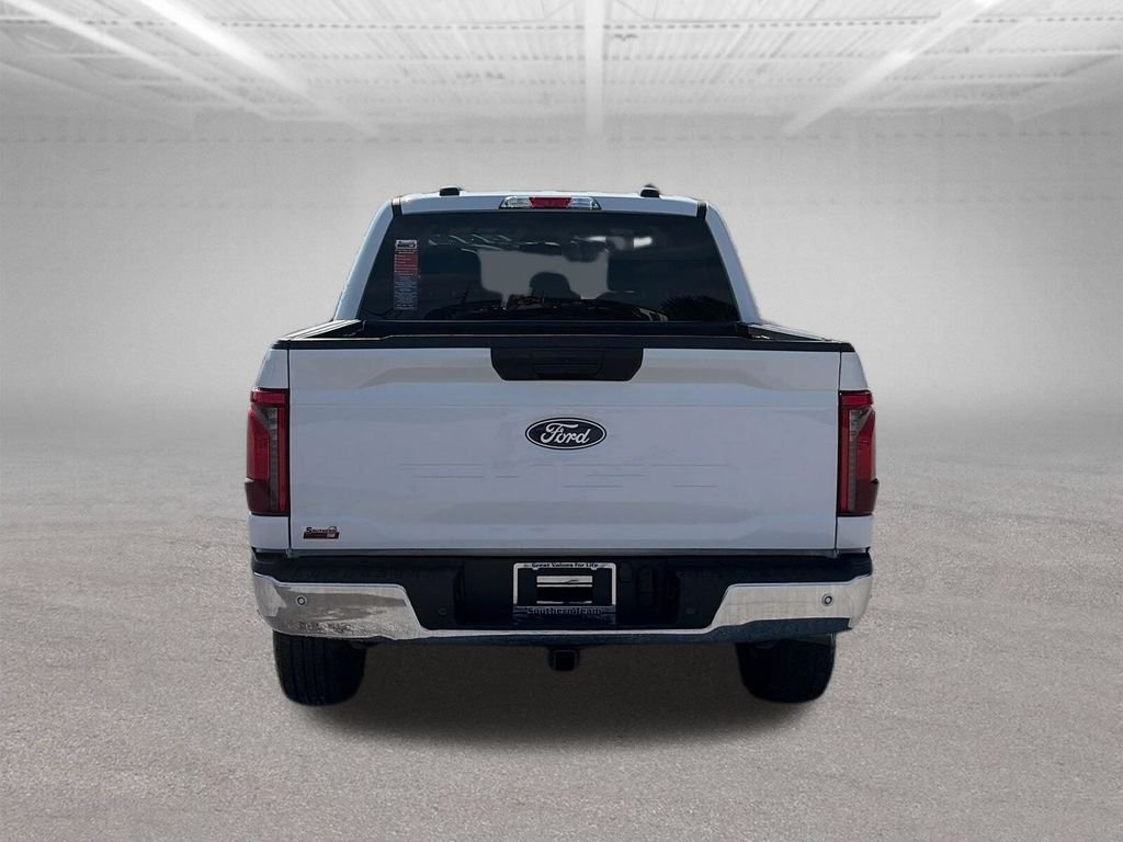 Used 2025 White Ford XLT image 5