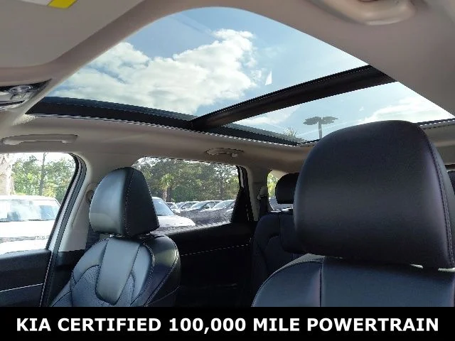 Used 2024 White Kia X-Line EX image 23