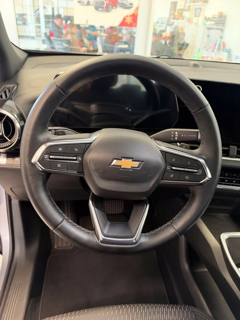 2026 Chevrolet Equinox LT - Photo 12