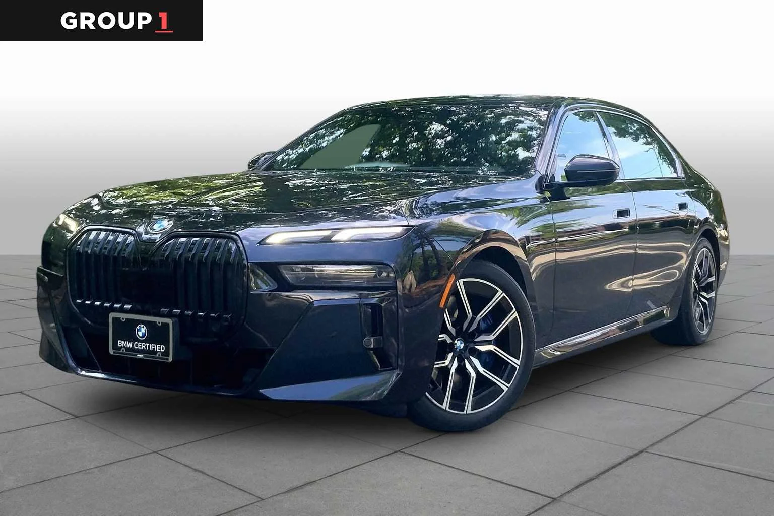 2023 BMW 740i 740i
