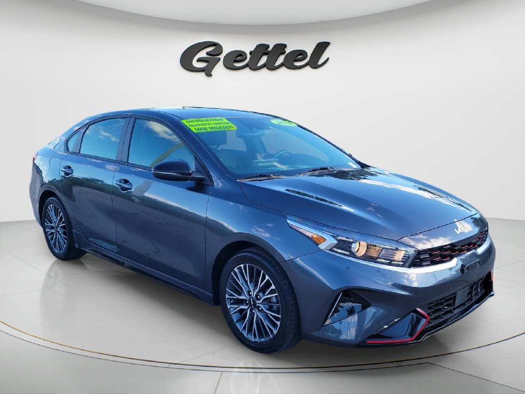 Used 2024 Gray Kia GT-Line image 3