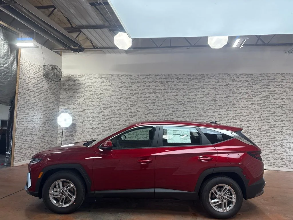 New 2026 Ultimate Red Hyundai SE image 4