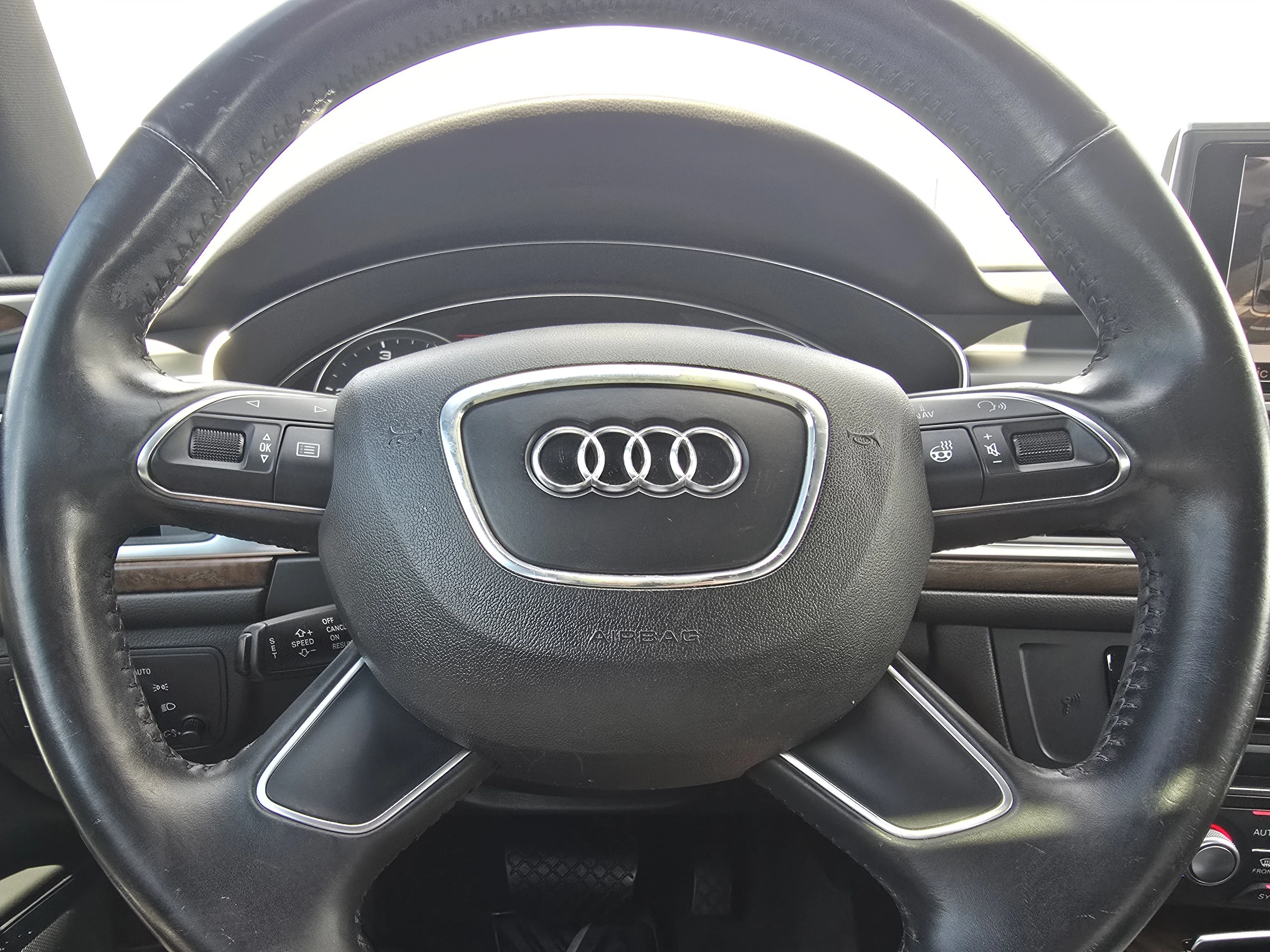 Used 2014 Glacier White Audi 3.0L TDI Prestige image 23