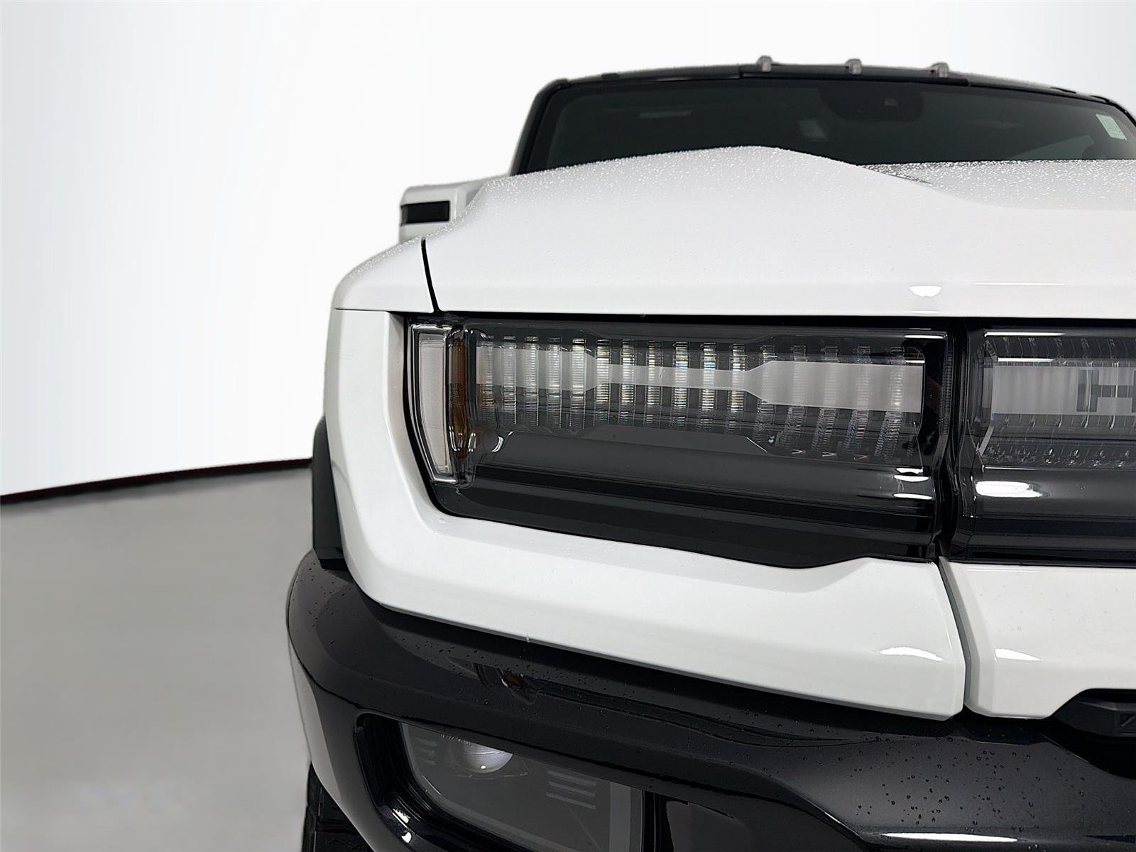 Used 2023 Interstellar White GMC 3X image 28