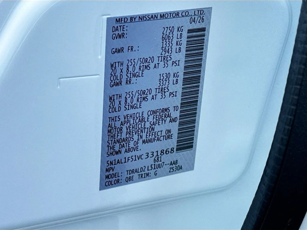 New 2027 RADIANT WHITE INFINITI Luxe FWD image 35
