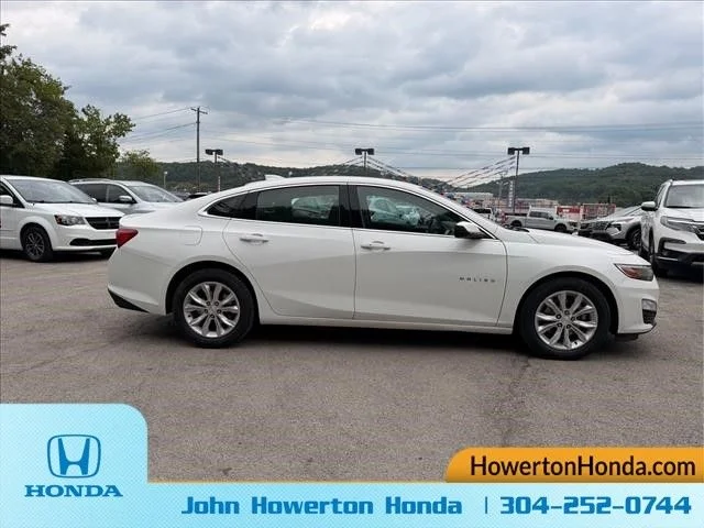 Used 2023  Chevrolet LT image 17