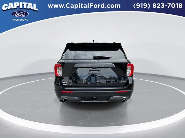 Used 2023 Black Ford XLT image 7
