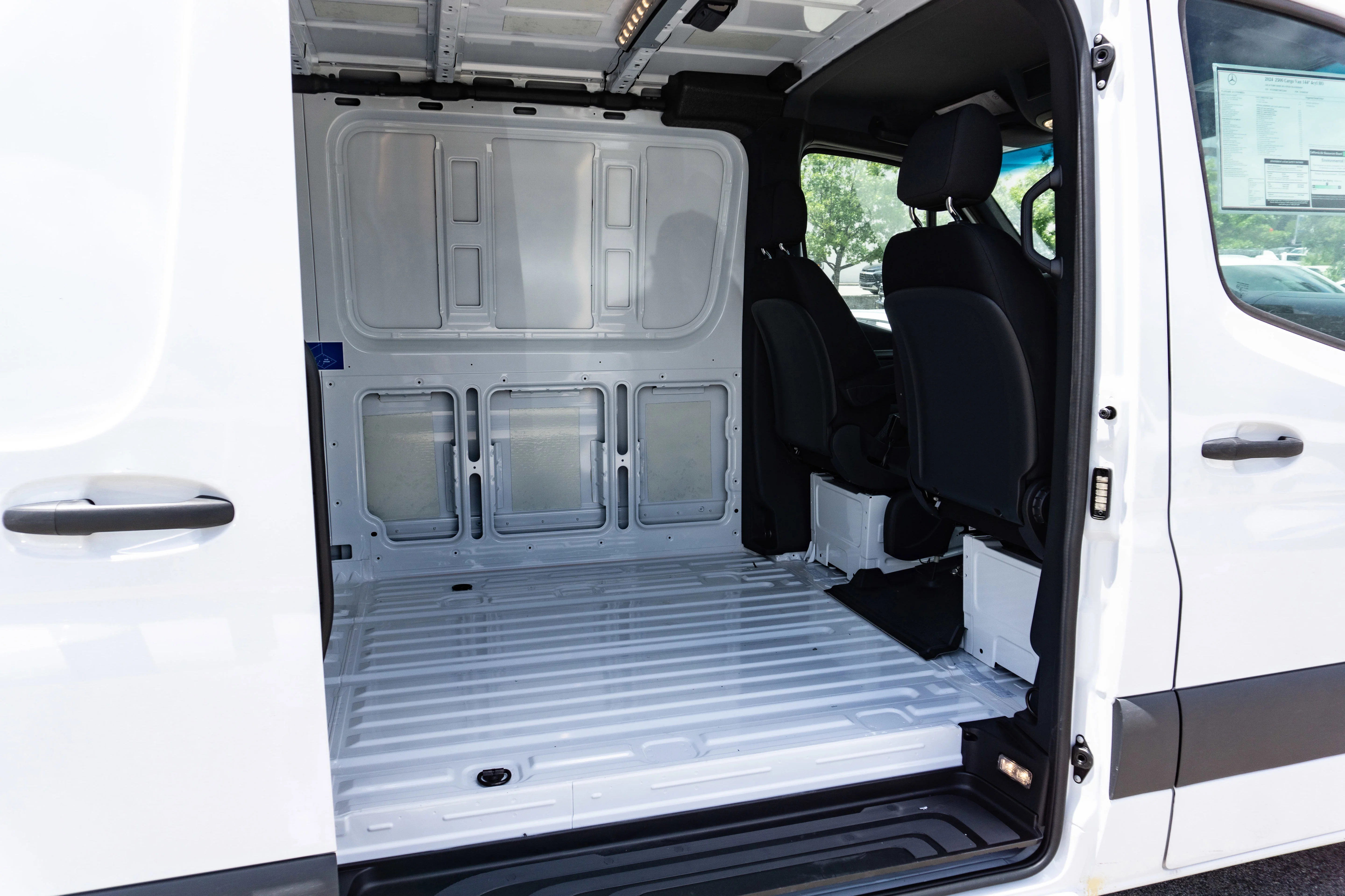 New 2024 Arctic White Mercedes-Benz Cargo 144 WB image 18