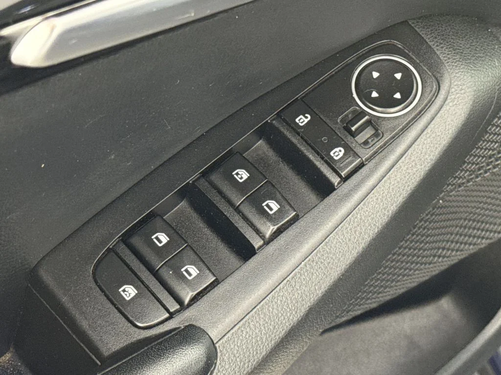 Used 2021 Blue Kia EX image 16