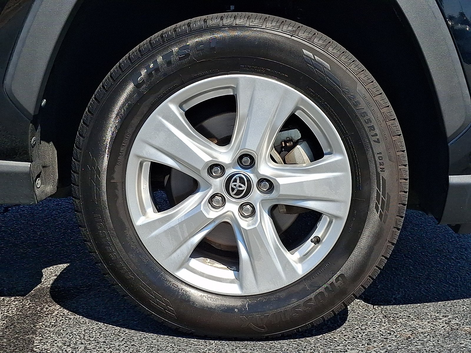 Used 2021 Midnight Black Metallic - 218 Toyota XLE image 8