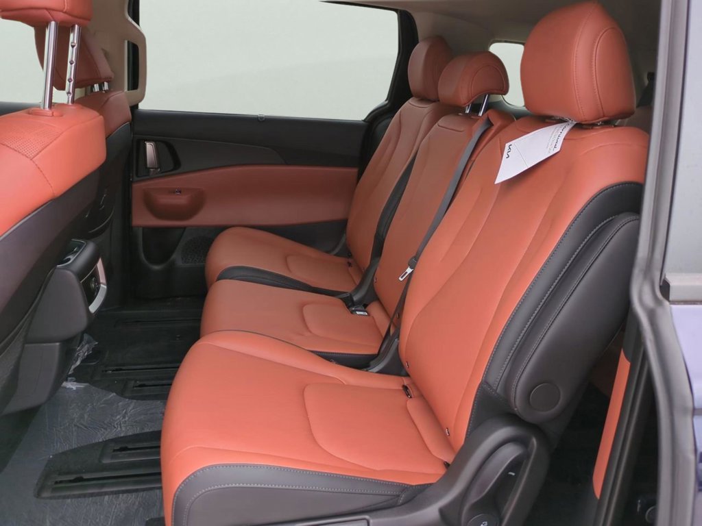 2026 Kia Carnival EX - Photo 17