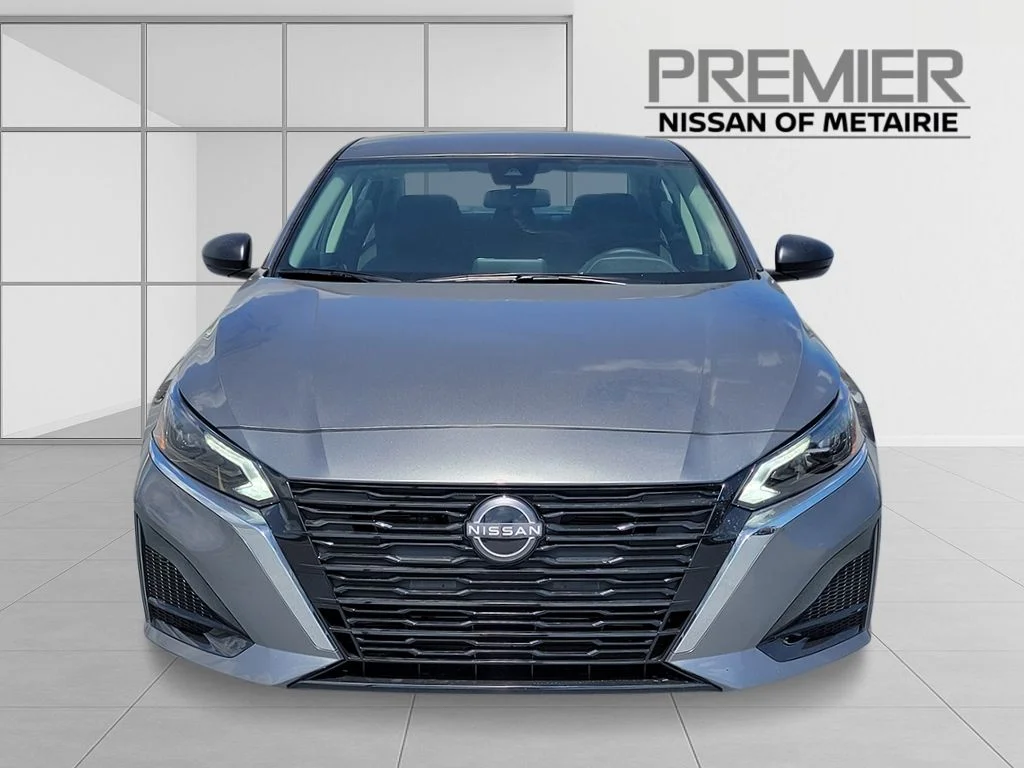 New 2026 Gray Nissan 2.5 SV image 8