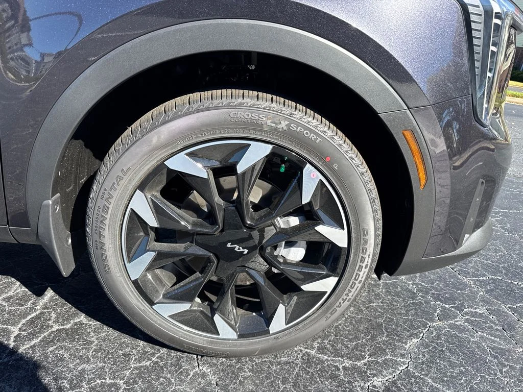2026 Kia Sorento EX - Photo 12