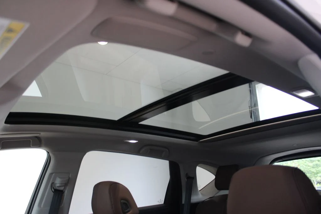New 2026 Platinum White Pearl Acura Technology Package image 25