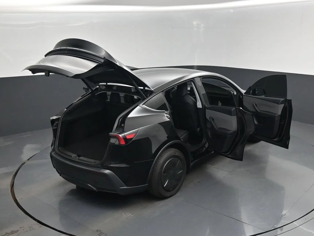 Used 2026 Black Tesla Premium image 29