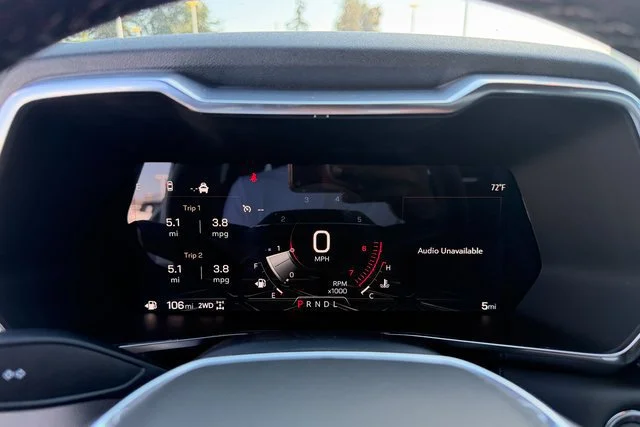 New 2026 Summit White GMC Elevation image 17