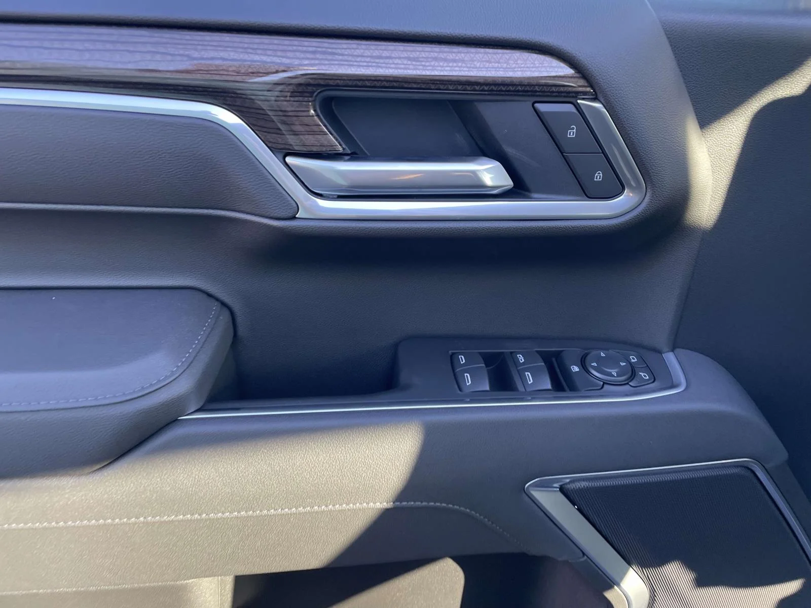 New 2026 Black Chevrolet LT image 18