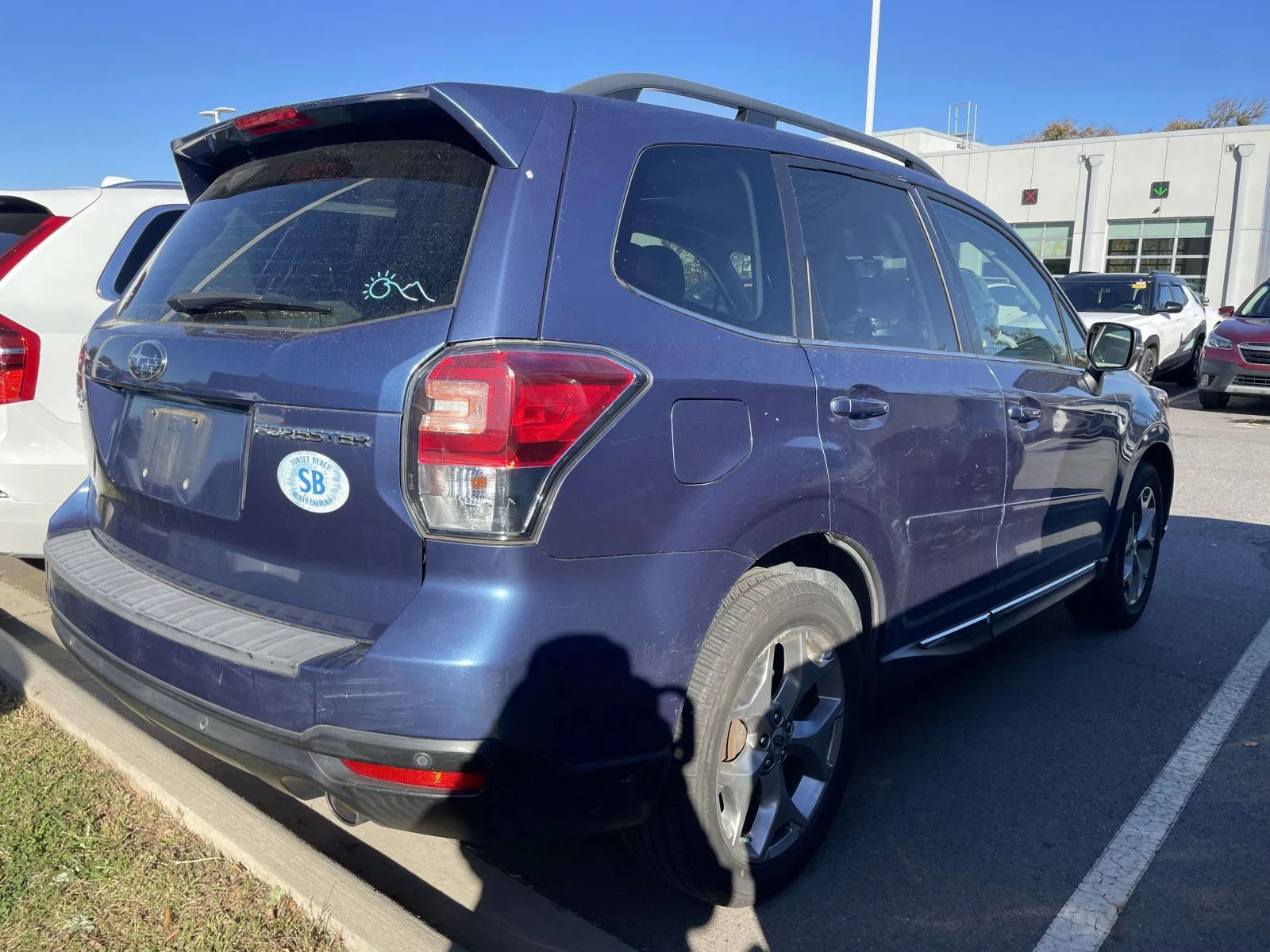 Used 2018 Quartz Blue Pearl Subaru Touring image 4
