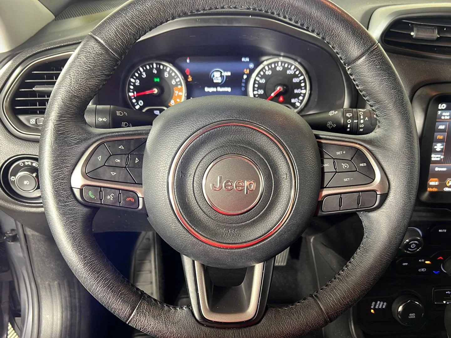 Used 2022 Graphite Gray Jeep Latitude image 14