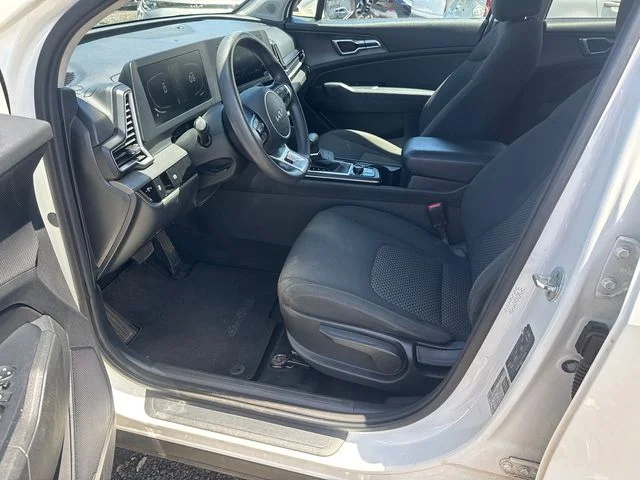 Certified Used 2023 White Kia LX image 9
