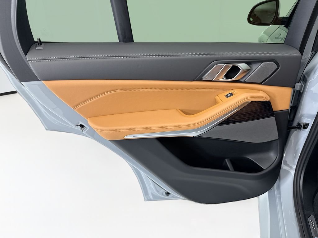 New 2026 Gray Metallic BMW xDrive50e image 25
